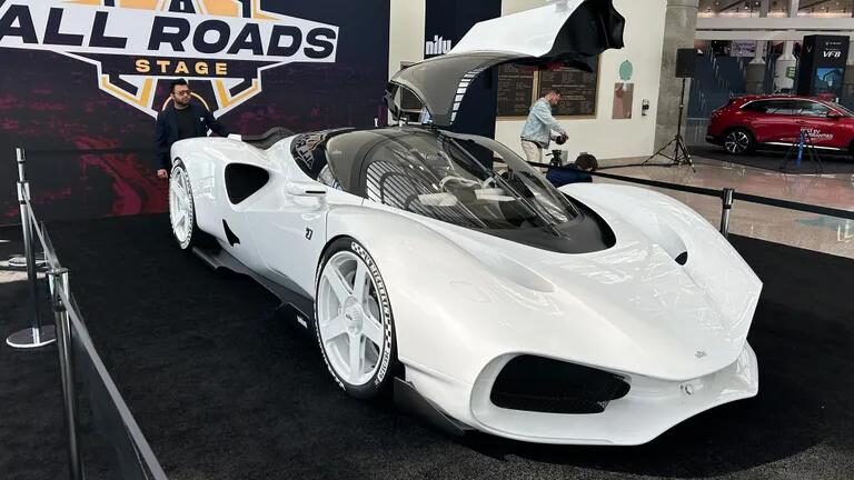 Hypercar debut on the Los Angeles Auto Show stand